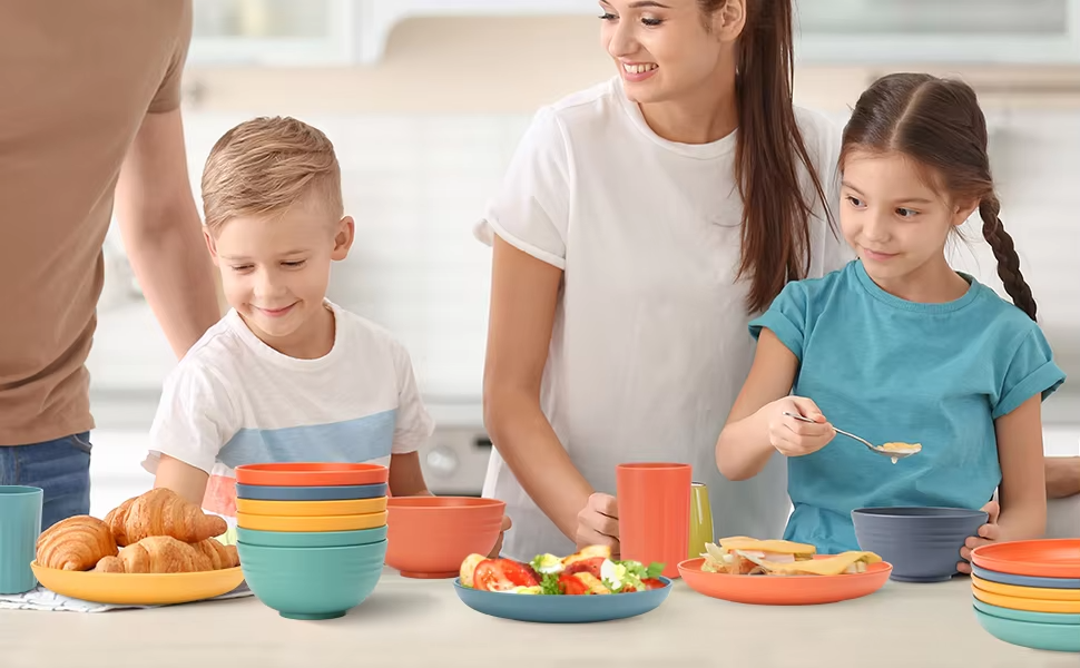 Bulk 24Pcs Wheat Straw Dinnerware Set for Wholesale